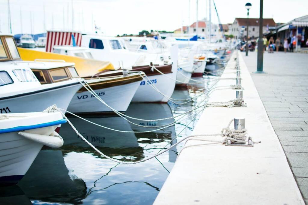 Ferienwohnung Marina Living With Parking, Balcony, Quiet And Secure Hove Exterior foto